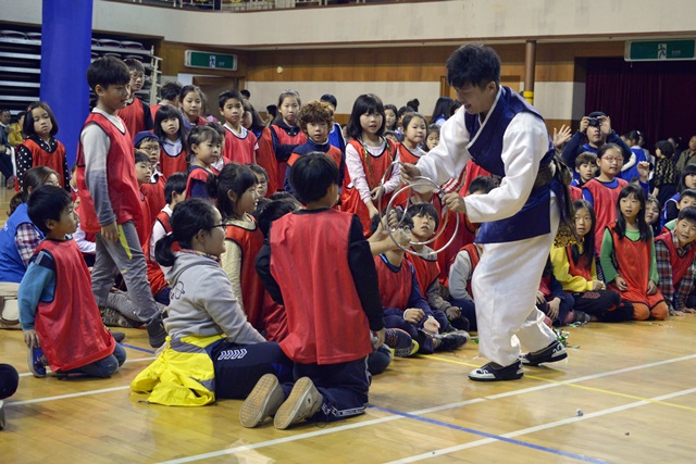 축하공연 - 마술